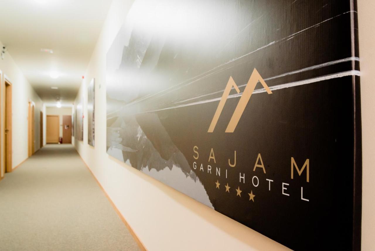 Sajam Garni Hotel 莱斯科瓦茨 外观 照片